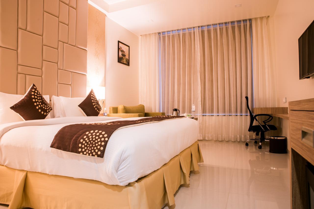 Hotel Grand Rio Насик Экстерьер фото