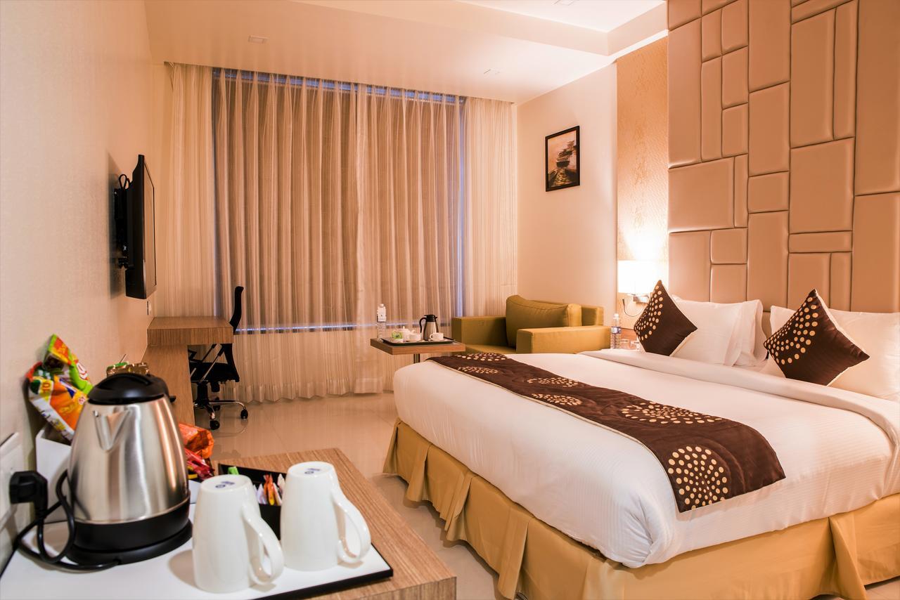 Hotel Grand Rio Насик Экстерьер фото